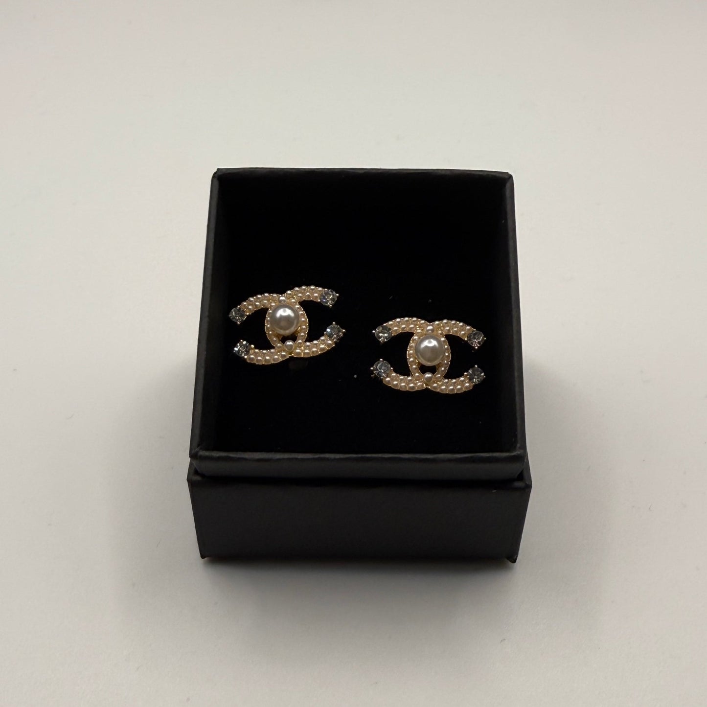 CC earrings, pearls and crystals, gold plated